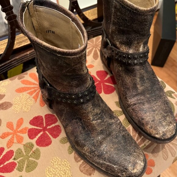 FRYE Phillip Studded Harness Boot Ankle MOTO BIKER DISTRESSED 11 - Picture 4 of 4